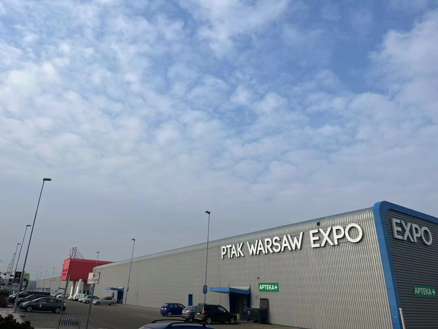 Legend 水箱亮相 2025 年 HVAC PTAK 華沙世博會：在波蘭展示永續熱水解決方案